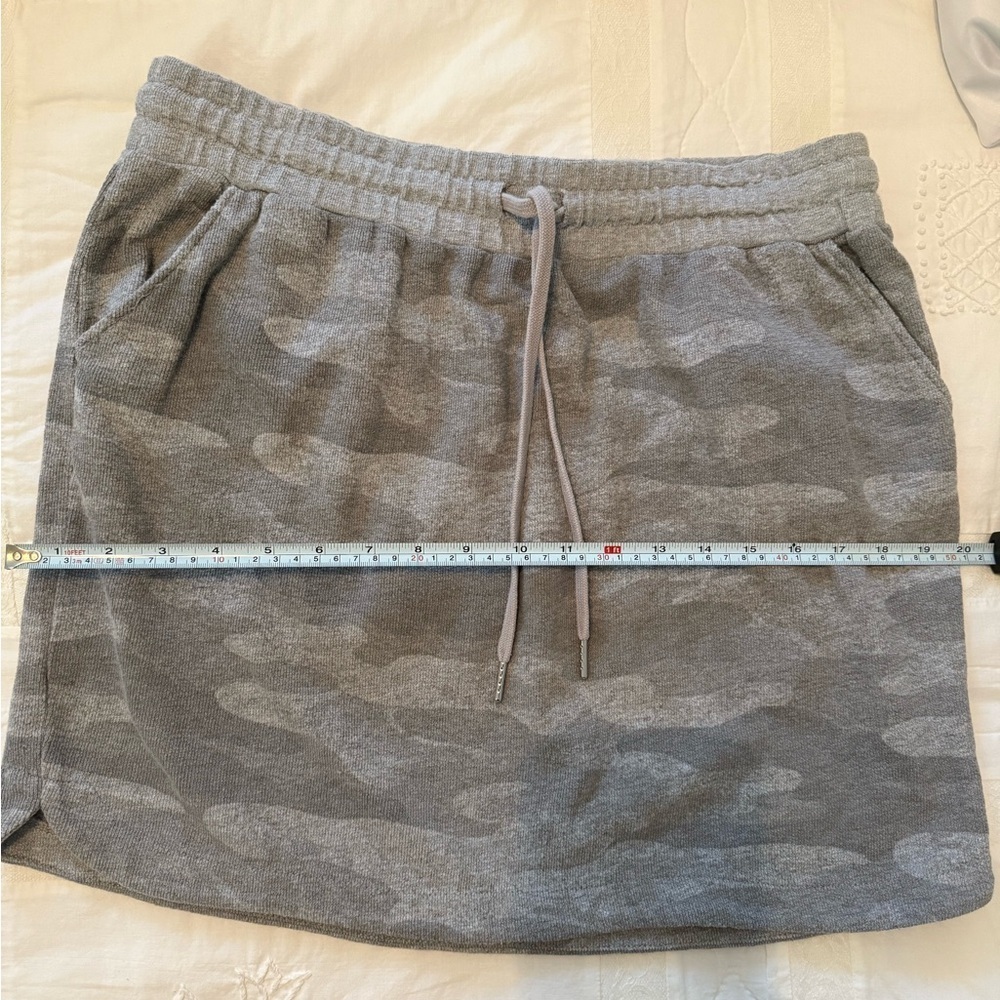 Maurices Gray Mini Skirt Casual Athletic - Picture 4 of 5